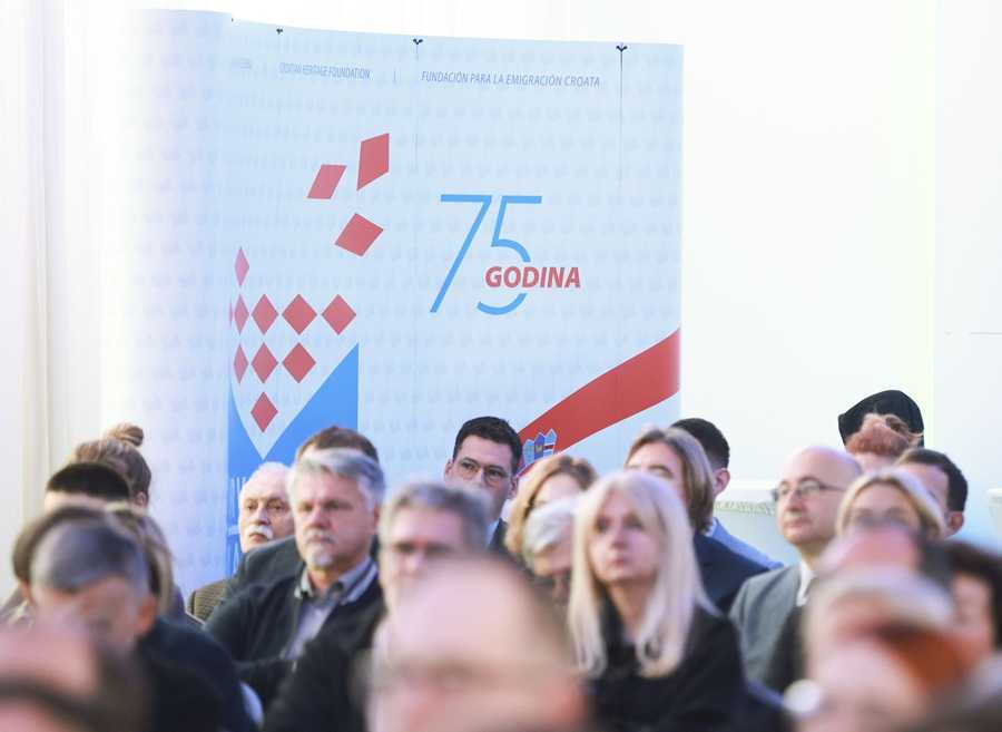 HMI JE MOST IZMEĐU DOMOVINSKE I ISELJENE HRVATSKE: Predstavljen novi svezak Hrvatskog iseljeničkog zbornika Svečana akademija 75. obljetnice Hrvatske matice iseljenika / Foto: Hina