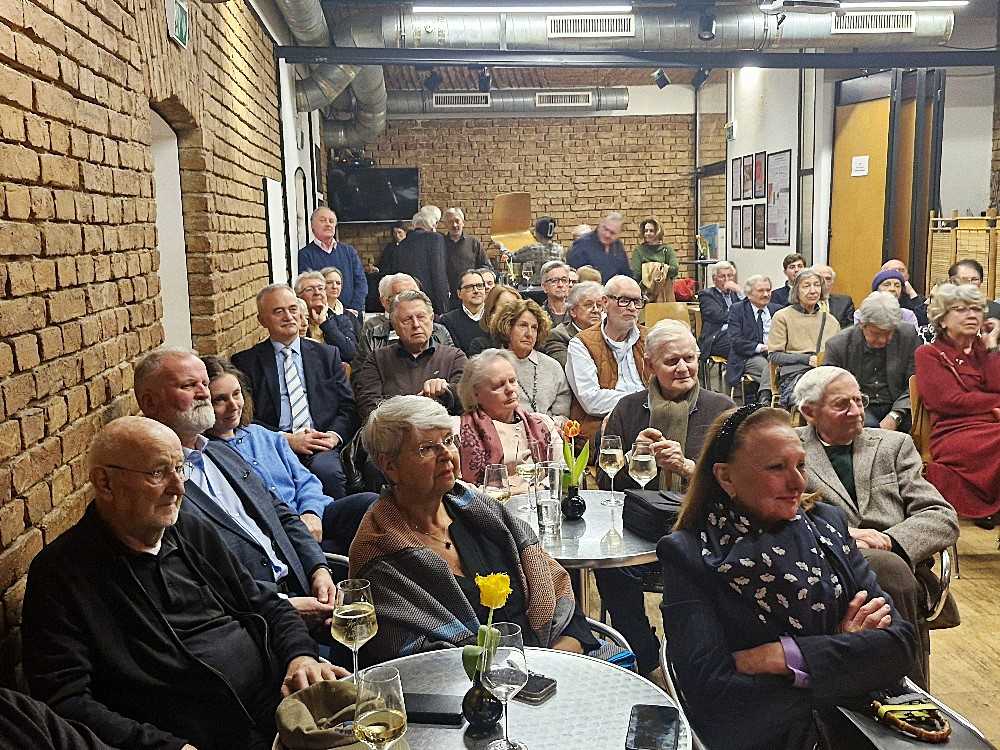 PREDAVANJE: Austrijanac prof. dr. Matzka u Beču o “Skrivenim austrijskim tragovima u Istri” PREDAVANJE: Austrijanac prof. dr. Matzka u Beču o “Skrivenim austrijskim tragovima u Istri”