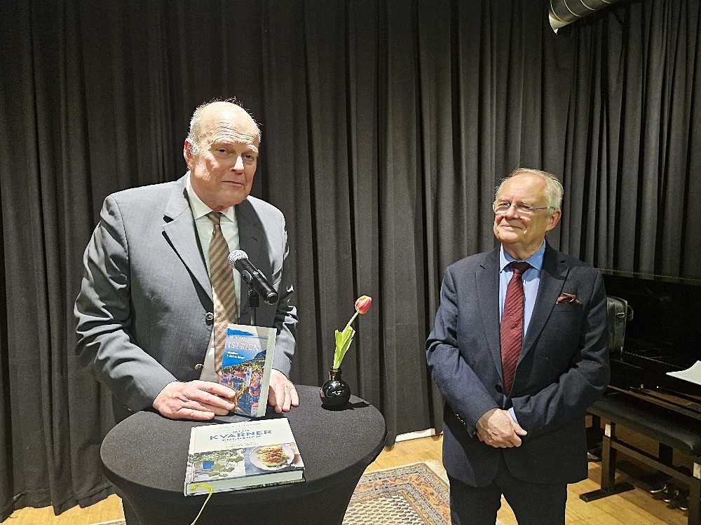 PREDAVANJE: Austrijanac prof. dr. Matzka u Beču o “Skrivenim austrijskim tragovima u Istri” Thomas Steiner (lijevo) i Manfred Matzka