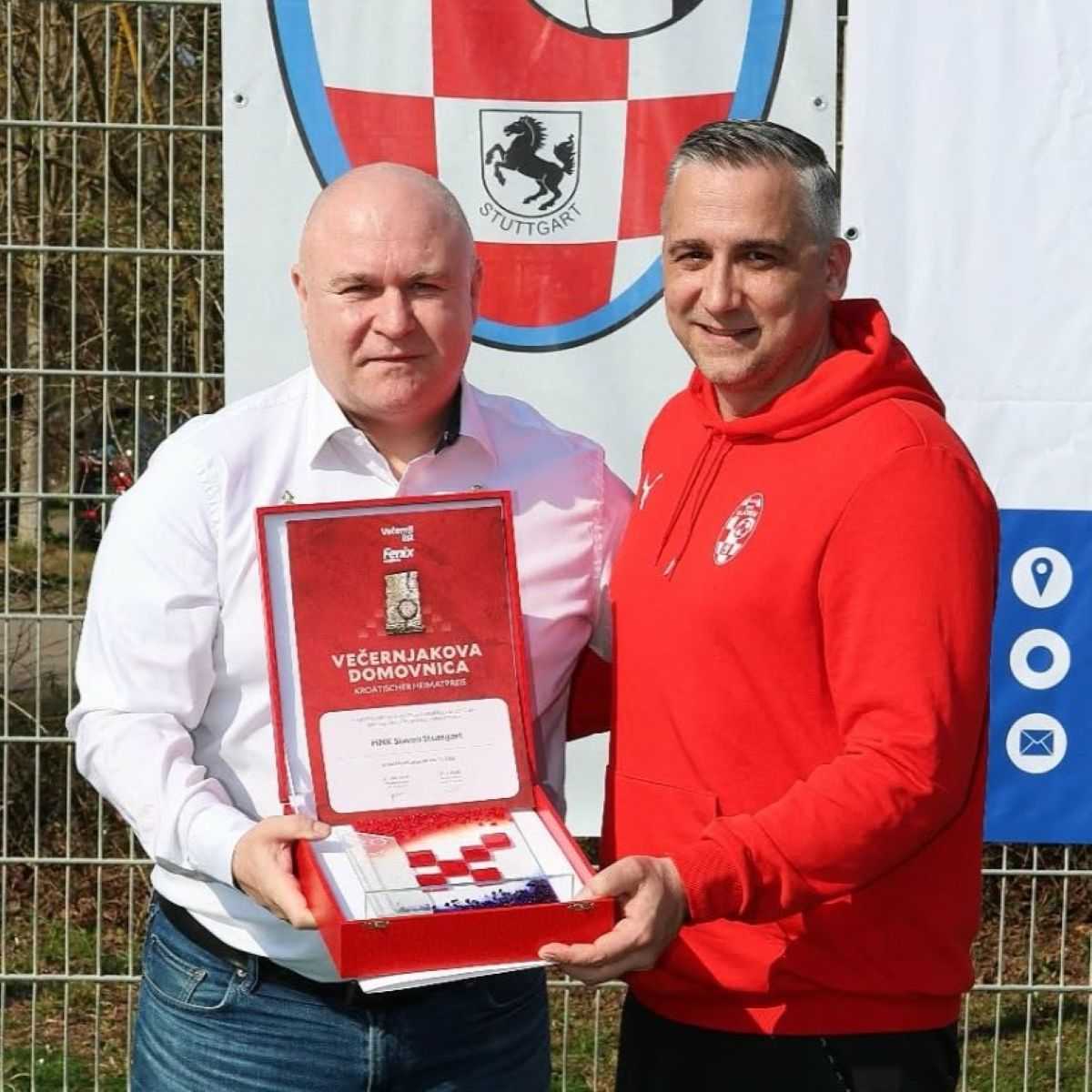 POLA STOLJEĆA PONOSA: HNK Slaven Stuttgart proslavio jubilej, Domovnicu i najavio spektakl 7. studenog u Stuttgartu POLA STOLJEĆA PONOSA: HNK Slaven Stuttgart proslavio jubilej, Domovnicu i najavio spektakl 7. studenog u Stuttgartu
