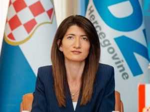 NAKON "POTROŠENOG" KOMŠIĆA: Troje kandidata u utrci za hrvatskog člana Predsjedništva BiH
