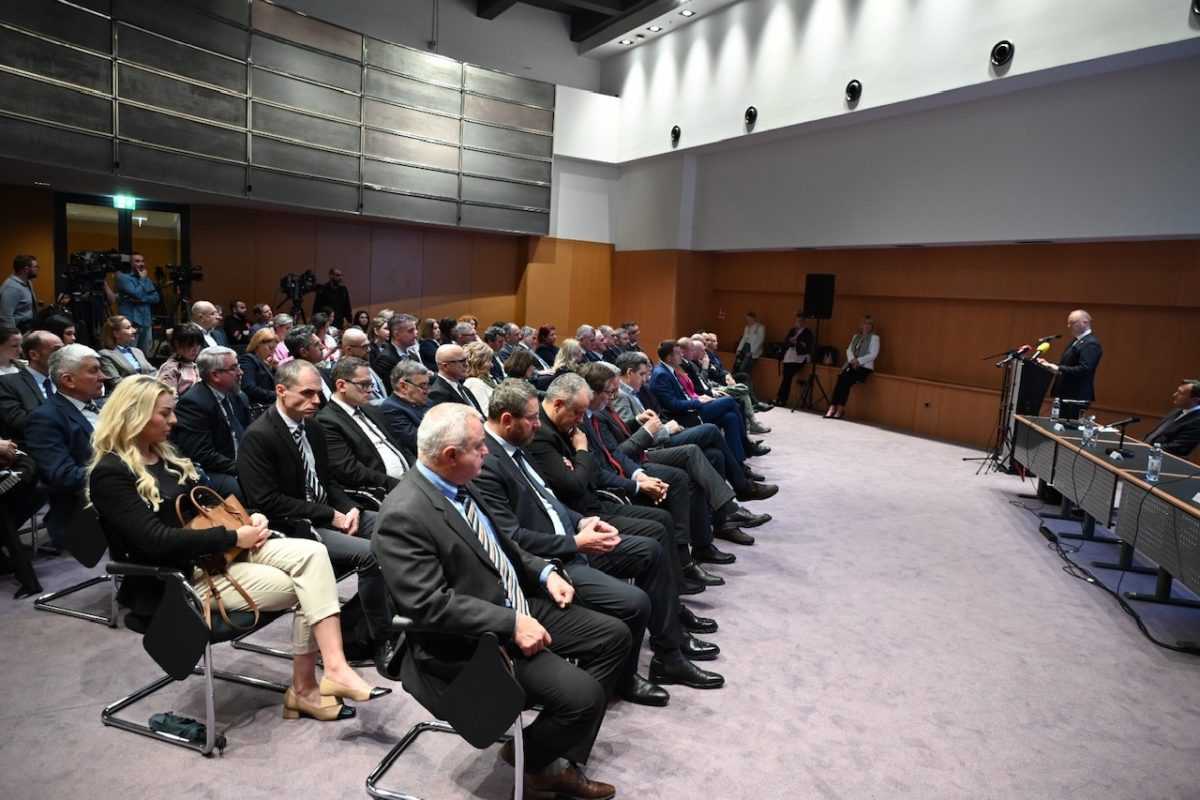 HRVATSKA: Predstavljen Znanstveni savjet za izradu Nacrta prijedloga Zakona o demografskoj obnovi Predstavljen Zakon o demografskoj obnovi / Foto: MDU