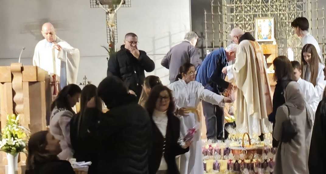 FRA ANTE AKRAP U MAINZU: U tišini groba rodilo se čudo, pustimo da nas Uskrs iznenadi FRA ANTE AKRAP U MAINZU: U tišini groba rodilo se čudo, pustimo da nas Uskrs iznenadi