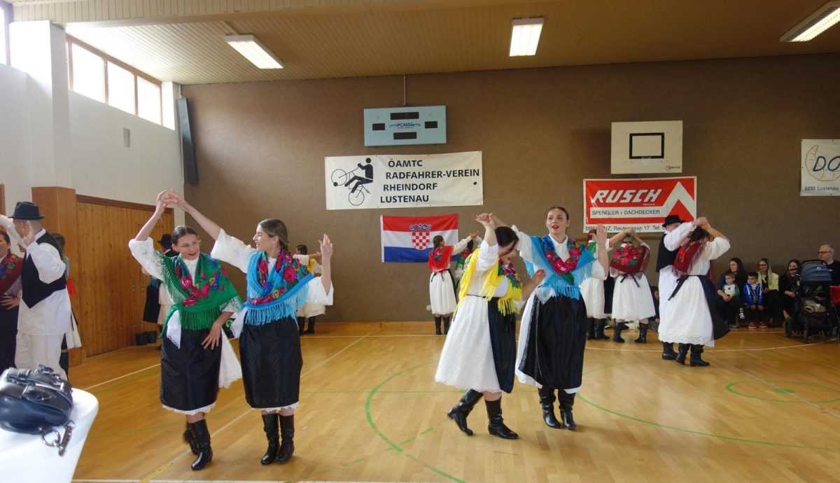 ODRASTANJE UZ TRADICIJU: KUD „Srce Hrvatsko“ kroz pjesmu i ples čuva identitet i jezik izvan domovine