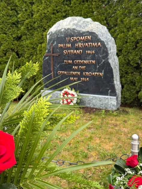 81. OBLJETNICA: Veleposlanik Glunčić položio vijence žrtvama Bleiburške tragedije i Križnog puta