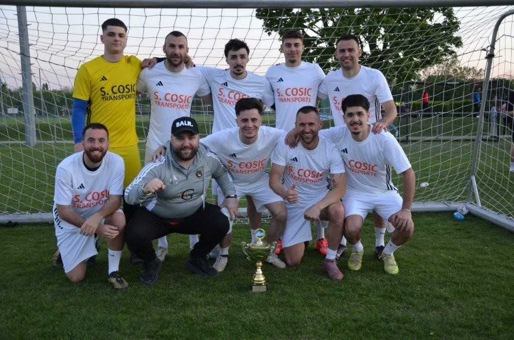 20. ROĐENDAN I 20. NOGOMETNI TURNIR ZA DJECU: SK Cro Vienna ove godine u znaku broja dvadeset 20. ROĐENDAN I 20. NOGOMETNI TURNIR ZA DJECU: SK Cro Vienna ove godine u znaku broja dvadeset