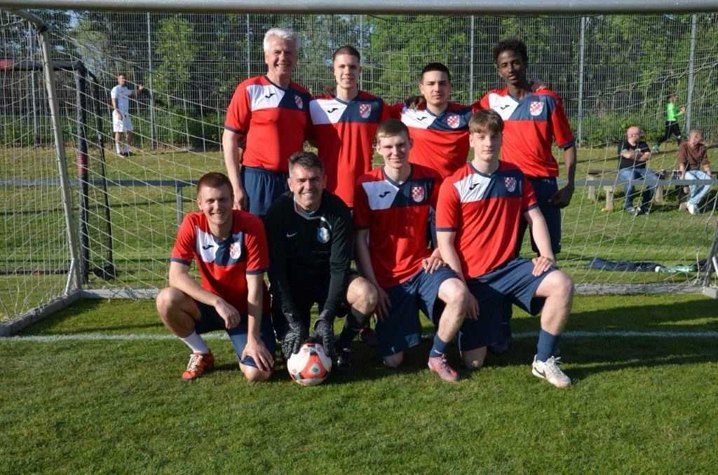 20. ROĐENDAN I 20. NOGOMETNI TURNIR ZA DJECU: SK Cro Vienna ove godine u znaku broja dvadeset 20. ROĐENDAN I 20. NOGOMETNI TURNIR ZA DJECU: SK Cro Vienna ove godine u znaku broja dvadeset