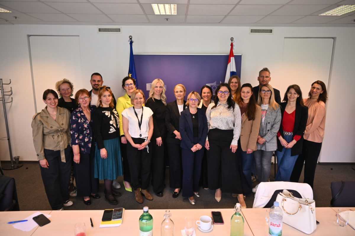 MALA DALMATINSKA OPĆINA O KOJOJ SE GOVORI I U BRUXELLESU: Proložac postao europski primjer povezivanja građana i EU-a