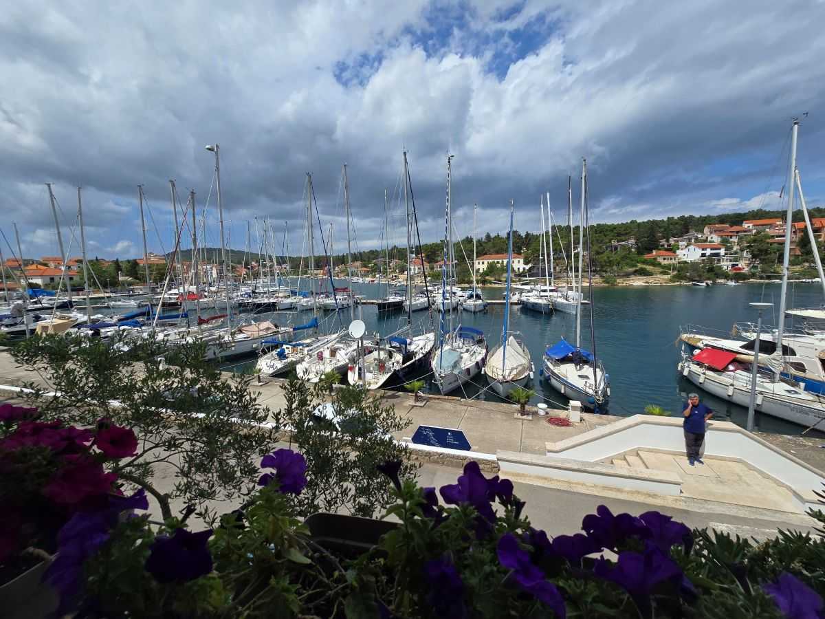 PROMOCIJA HRVATSKE: Osam inozemnih novinara s osam tržišta otkriva nautičku ponudu središnje Dalmacije PROMOCIJA HRVATSKE: Osam inozemnih novinara s osam tržišta otkriva nautičku ponudu središnje Dalmacije