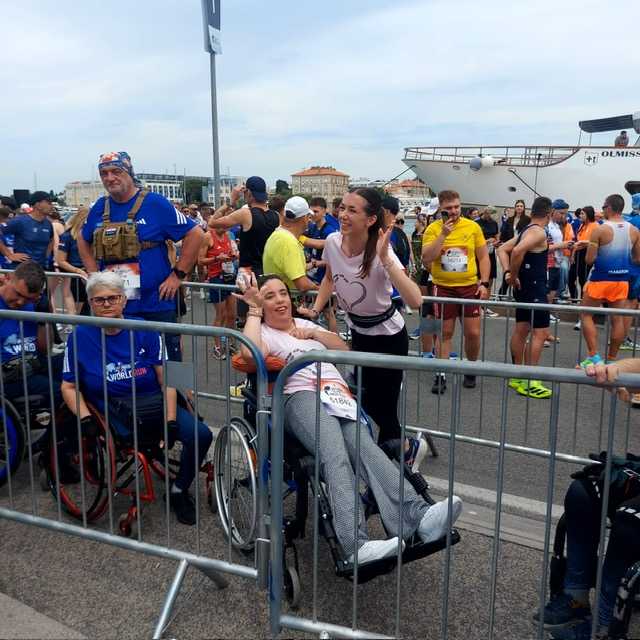 ZADAR PONOVNO TRČAO ZA ONE KOJI NE MOGU: Više od 8.000 sudionika startalo na Wings for Life World Runu! Wings for Life World Run u Zadru / Foto: Fenix (Sandra Graf)