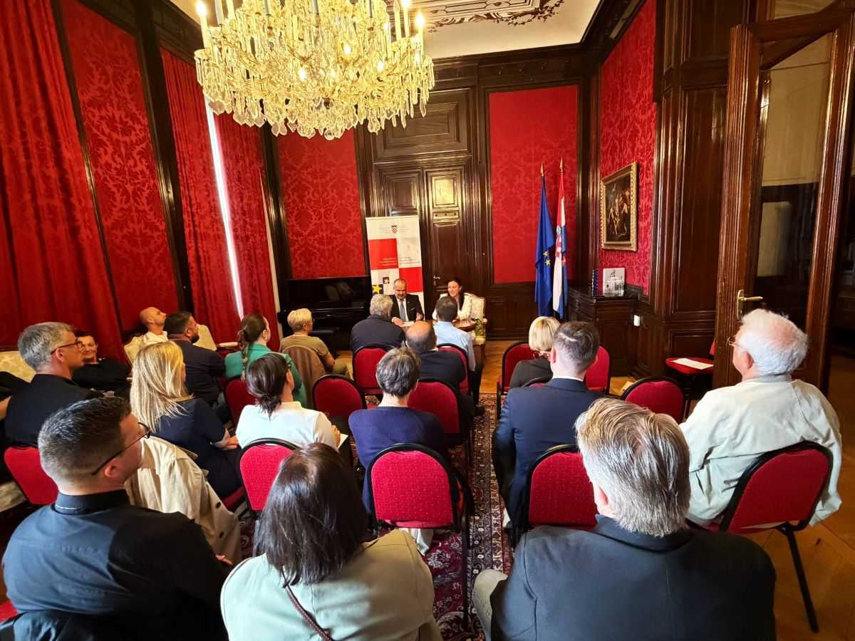 UNAPREĐENJE SURADNJE: Mirna Jukić Berger u hrvatskom Veleposlanstvu u Beču o zastupanju Hrvata iz Austrije u Savjetu Vlade RH UNAPREĐENJE SURADNJE: Mirna Jukić Berger u hrvatskom Veleposlanstvu u Beču o zastupanju Hrvata iz Austrije u Savjetu Vlade RH