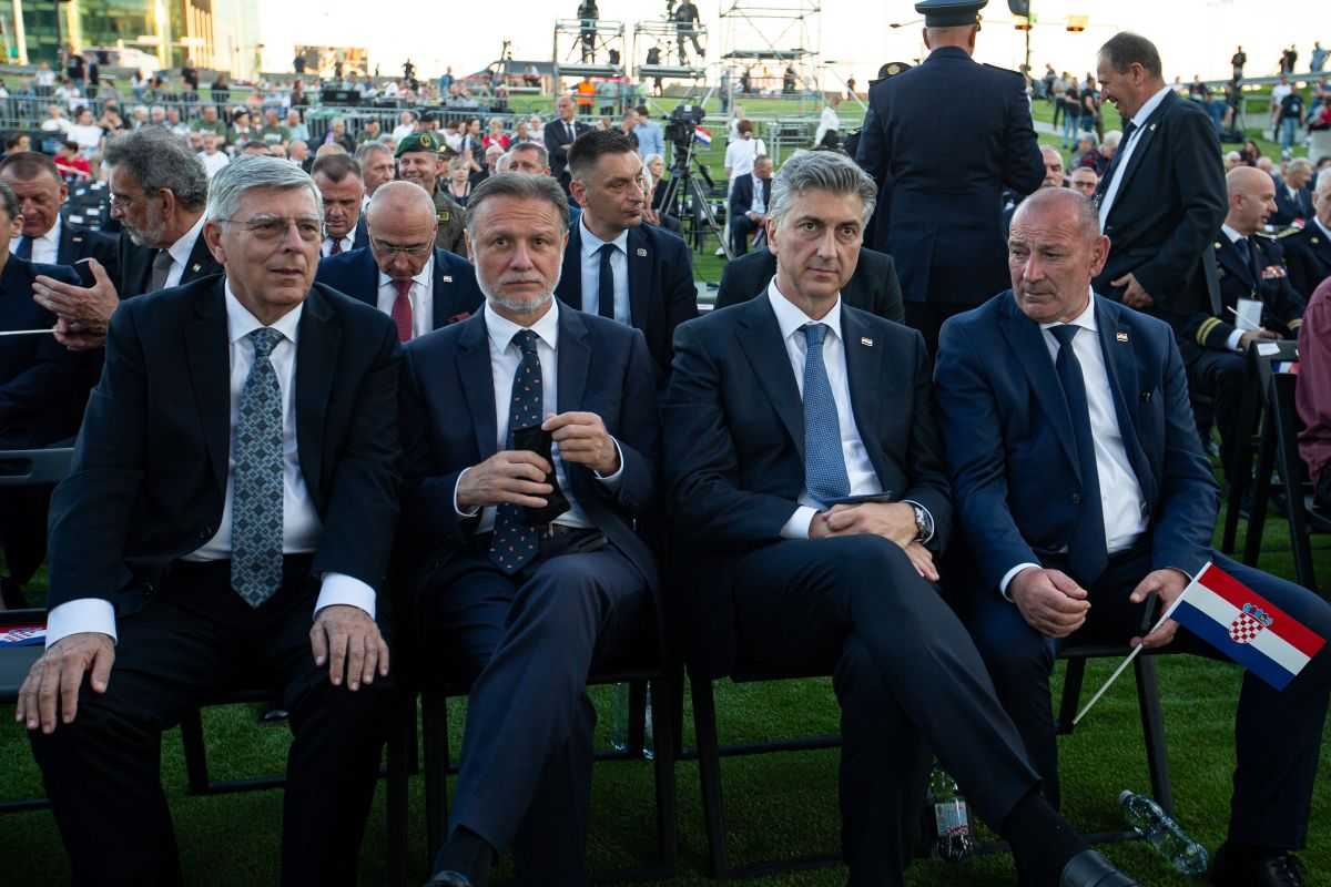35 GODINA DOMOVINI VJERNI: Hrvatska proslavila 35 godina od povijesnog postrojavanja pripadnika Zbora narodne garde