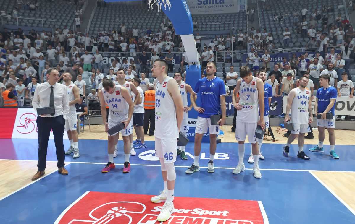 SLAVLJE I TUGA NA VIŠNJIKU: Cibona pred 9.000 navijača u Zadru osvojila 21. naslov prvaka Hrvatske