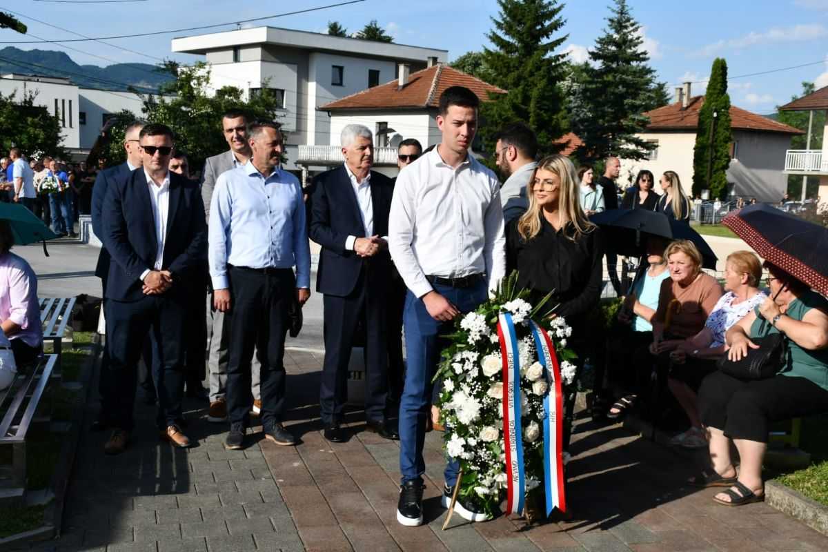 OSMICA KAO ZAVJET PROTIV ZABORAVA: 33 godine od zločina nad osmero viteške djece OSMICA KAO ZAVJET PROTIV ZABORAVA: 33 godine od zločina nad osmero viteške djece