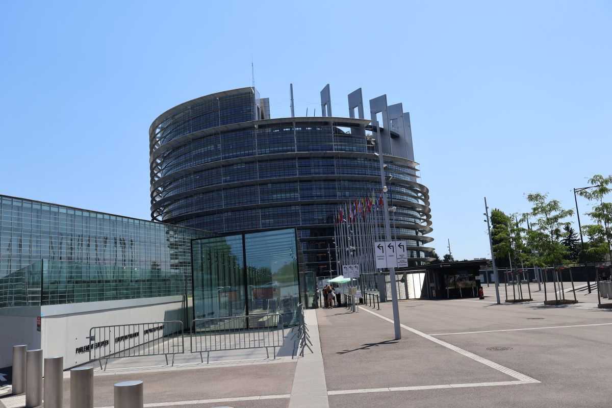 FRANCUSKA ELEGANCIJA I NJEMAČKA PRAKTIČNOST: Strasbourg - Na Mostu gavrana i danas se noću „čuju“ koraci pogubljenih FRANCUSKA ELEGANCIJA I NJEMAČKA PRAKTIČNOST: Strasbourg - Na Mostu gavrana i danas se noću „čuju“ koraci pogubljenih
