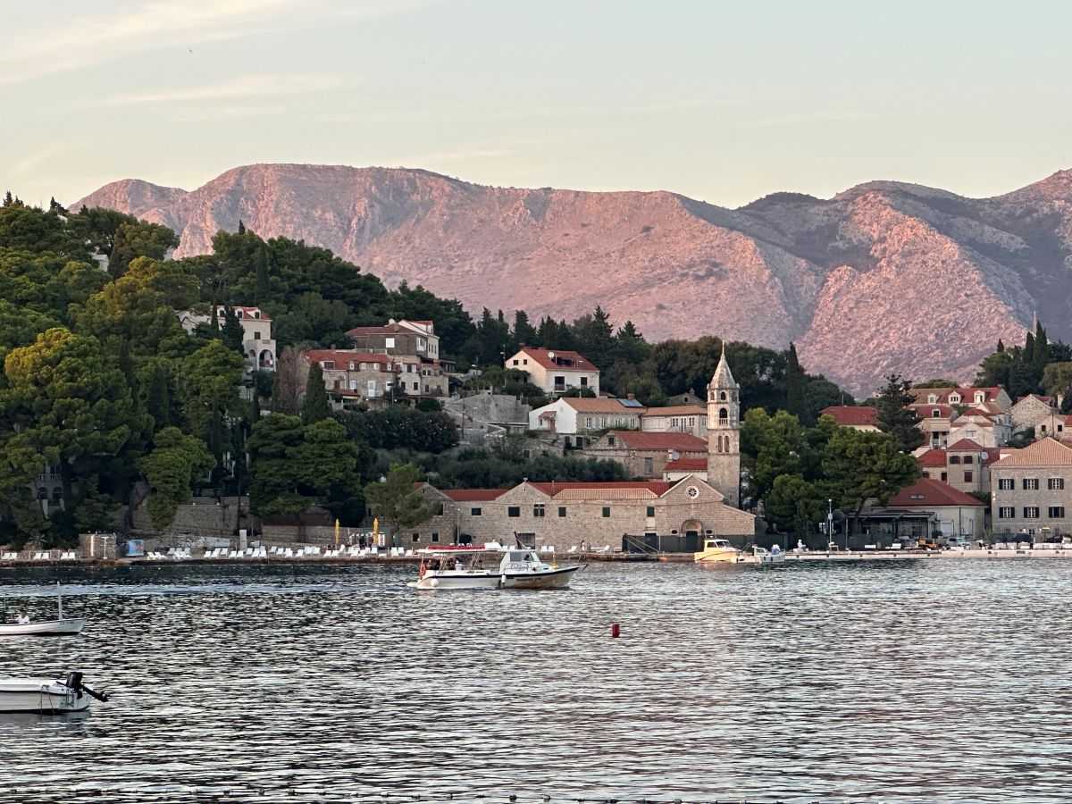 KONAVLE I CAVTAT SU PRIČA ZA SEBE: Ne čudi stoljetna borba za područje, koje prkosno gleda prema BiH, Crnoj Gori i Italiji KONAVLE I CAVTAT SU PRIČA ZA SEBE: Ne čudi stoljetna borba za područje, koje prkosno gleda prema BiH, Crnoj Gori i Italiji