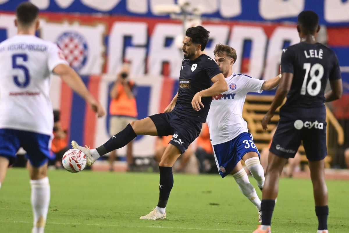 SPEKTAKL U POLJUDU: Šego i Melnjak strijelci u zasluženoj 2:0 pobjedi Hajduka