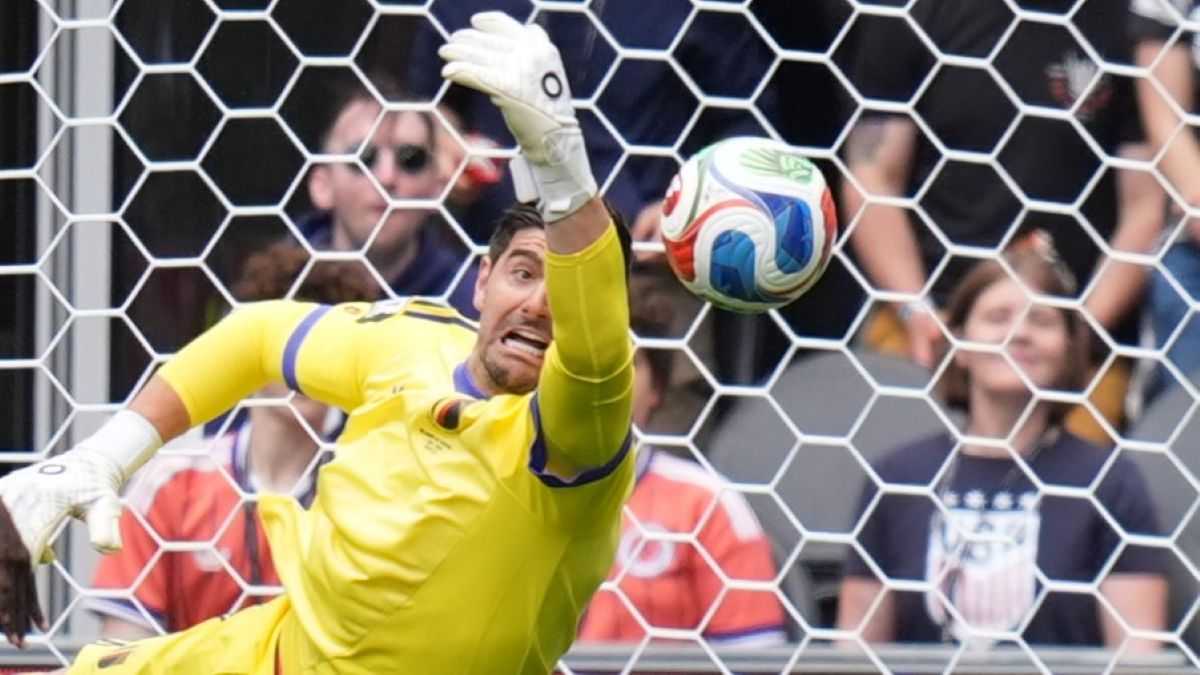 AMERIKANCI ISPALI SA SP-a: Belgija s 4:1 deklasirala SAD i ide na Španjolsku AMERIKANCI ISPALI SA SP-a: Belgija s 4:1 deklasirala SAD i ide na Španjolsku