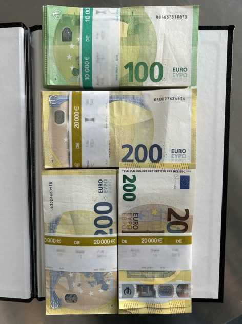 IZ NJEMAČKE KRENUO ZA SRBIJU: Zbog jedne "bilježnice" dobio kaznu od čak 17.500 eura