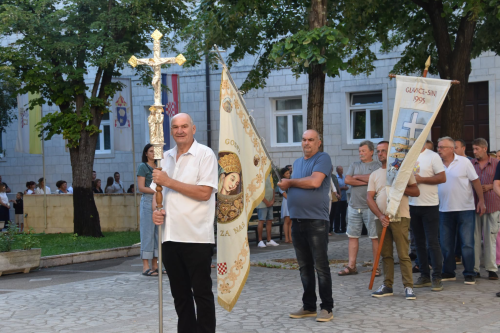 SINJ: Devetnicom započela priprava za svetkovinu Velike Gospe SINJ: Devetnicom započela priprava za svetkovinu Velike Gospe