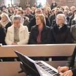 Zbor mladih "Gospe od zdravlja" u Kelkheimu na misi s propovijedi o iseljevanju iz domovine Zbor mladih "Gospe od zdravlja" u Kelkheimu na misi s propovijedi o iseljevanju iz domovine