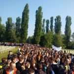 FOTOGALERIJA MLADIH HRVATA IZ ISELJENIŠTVA U VUKOVARU München, Stuttgart, Berlin, Ludwigshafen, Darmstadt, Sindelfingen, Wiesbaden, Beč, Kelkheim, Ludwigsburg.. FOTOGALERIJA MLADIH HRVATA IZ ISELJENIŠTVA U VUKOVARU München, Stuttgart, Berlin, Ludwigshafen, Darmstadt, Sindelfingen, Wiesbaden, Beč, Kelkheim, Ludwigsburg..