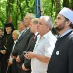 (FOTO) Hodočašće i misa zadušnica za hrvatske civile i vojnike bačene u jamu Jazovku (FOTO) Hodočašće i misa zadušnica za hrvatske civile i vojnike bačene u jamu Jazovku
