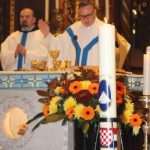 KEVELAER: Hrvati po 38. put hodočastili Majci Božjoj Tješiteljici žalosnih i Hrvatskom križu u Kevelaer KEVELAER: Hrvati po 38. put hodočastili Majci Božjoj Tješiteljici žalosnih i Hrvatskom križu u Kevelaer