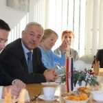 Hrvatski gospodarstvenici u Frankfurtu: Iseljavanje sve veće uz erodiranje sustava i institucija te rast administracije