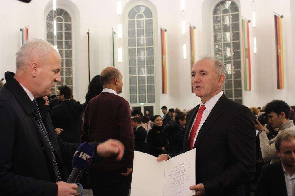(FOTO) Stipe Puđa i Ljiljana Šiletić među dobitnicima nagrada grada Frankfurta Foto: Fenix (PK)