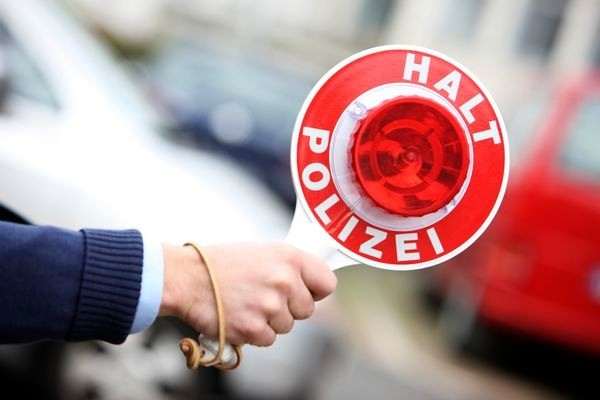 POLICIJA