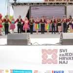 Veliki spektakl u Vukovaru: Na festivalu i Hrvati iz iseljeništva Veliki spektakl u Vukovaru: Na festivalu i Hrvati iz iseljeništva