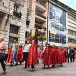 Hrvatska predsjednica u svečanoj procesiji ulicama Rijeka Hrvatska predsjednica u svečanoj procesiji ulicama Rijeka