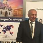 (FOTO) U Osijeku se okupili Hrvati iz cijeloga svijeta (FOTO) U Osijeku se okupili Hrvati iz cijeloga svijeta