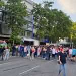 (FOTO i VIDEO) Noć u kojoj su Hrvati slavili u Stuttgartu, Frankfurtu, Münchenu, Mainzu, Oldenburgu, Offenbachu, Karlsruheu, Bonnu, Zürichu... (FOTO i VIDEO) Noć u kojoj su Hrvati slavili u Stuttgartu, Frankfurtu, Münchenu, Mainzu, Oldenburgu, Offenbachu, Karlsruheu, Bonnu, Zürichu...