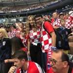 (FOTO) Uz brojne poznate Hrvate i otac Marija Mandžukića među publikom u Moskvi - gleda i bodri sina i Vatrene (FOTO) Uz brojne poznate Hrvate i otac Marija Mandžukića među publikom u Moskvi - gleda i bodri sina i Vatrene