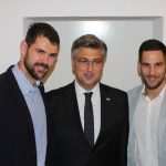 (FOTO) Plenković s Hrvatima u Berlinu: Vi ste poveznica između ove dvije prijateljske zemlje