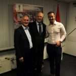 (FOTO) Generalni konzul Vladimir Duvnjak odlazi iz Frankfurta: Na oproštajnom domjenku hrvatski i njemački prijatelji (FOTO) Generalni konzul Vladimir Duvnjak odlazi iz Frankfurta: Na oproštajnom domjenku hrvatski i njemački prijatelji