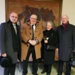 FRANKFURT: U krugu obitelji i prijatelja, pokopan dr. Johann Georg Reißmüller, dugogodišnji urednik FAZ-a i veliki prijatelj Hrvatske FRANKFURT: U krugu obitelji i prijatelja, pokopan dr. Johann Georg Reißmüller, dugogodišnji urednik FAZ-a i veliki prijatelj Hrvatske