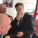(FOTO) Premijer Plenković s potpredsjednicima Vlade u Münchenu - nakon sastanka u konzulatu svi bili na nedjeljnoj sv. misi u crkvi Sv. Michaela (FOTO) Premijer Plenković s potpredsjednicima Vlade u Münchenu - nakon sastanka u konzulatu svi bili na nedjeljnoj sv. misi u crkvi Sv. Michaela