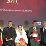 (FOTO) VEČERNJAKOVA DOMOVNICA 2019.: POGLEDAJTE TKO JE SVE SLAVIO U BAD HOMBURGU - Najpopularnijim Hrvatima u iseljeništvu uručene Domovnice (FOTO) VEČERNJAKOVA DOMOVNICA 2019.: POGLEDAJTE TKO JE SVE SLAVIO U BAD HOMBURGU - Najpopularnijim Hrvatima u iseljeništvu uručene Domovnice