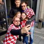 (FOTO i VIDEO) OVACIJE NAJPOPULARNIJEM: Oko 200 članova Croatije Ludwigshafen u hrvatskim dresovima u Hoffenheimu bodrilo Andreja Kramarića