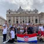 (FOTO) Hrvati iz Münchena u Italiji na hodočašću "stopama svetaca i apostola" (FOTO) Hrvati iz Münchena u Italiji na hodočašću "stopama svetaca i apostola"