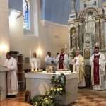 (FOTO i VIDEO) Fra Marinko Vukman u rodnim Hrvacama proslavio 40 godina svećeništva (FOTO i VIDEO) Fra Marinko Vukman u rodnim Hrvacama proslavio 40 godina svećeništva