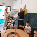 (FOTO i VIDEO) Fra Marinko Vukman u rodnim Hrvacama proslavio 40 godina svećeništva (FOTO i VIDEO) Fra Marinko Vukman u rodnim Hrvacama proslavio 40 godina svećeništva
