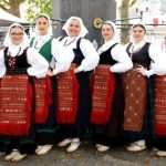 (FOTO) Hrvati i hrvatska tradicija i običaji na Ljetnom festivalu kultura u Stuttgartu (FOTO) Hrvati i hrvatska tradicija i običaji na Ljetnom festivalu kultura u Stuttgartu