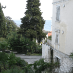 IZUZETNA PONUDA: Prodaje se hotel u središtu Lovrana i atraktivno zemljište uz plažu u Bakru IZUZETNA PONUDA: Prodaje se hotel u središtu Lovrana i atraktivno zemljište uz plažu u Bakru