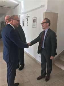 Ministar Grlić Radman zahvalio je Katoličkoj crkvi u Austriji na očuvanju hrvatskog identiteta gradišćanskih Hrvata Ministar Grlić Radman zahvalio je Katoličkoj crkvi u Austriji na očuvanju hrvatskog identiteta gradišćanskih Hrvata