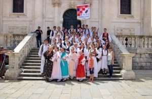 (FOTO) Vila Croatia Stuttgart ugostila 130 folkloraša iz domovine i Austrije hrvatski dom linz