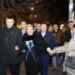 Grabar-Kitarović u Vukovaru: Srbija neće dobiti zeleno svjetlo za EU dok ne dobijemo podatke o nestalima Grabar-Kitarović u Vukovaru: Srbija neće dobiti zeleno svjetlo za EU dok ne dobijemo podatke o nestalima